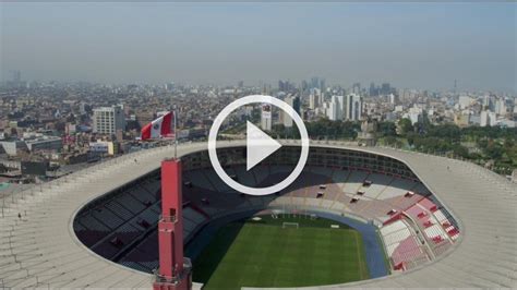 Regional Stock Vista Aérea A Estadio Nacional Y Ciudad De Lima