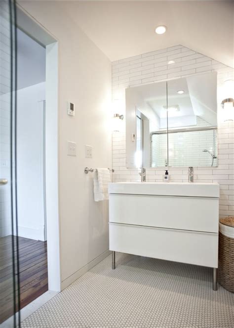 There are lots of different approaches to customize the bathroom cabinets in your home from constructed in vanities to linen closets. Rock Paper Hammer Architects & Designers Modern Bathroom ...