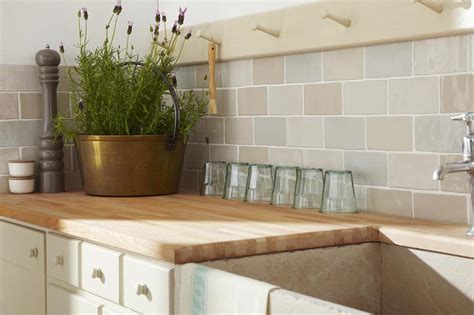 Kitchen floor tiles to inspire beautiful kitchen floor tile ideas. Kitchen wall tiles: Ideas for every style and budget ...