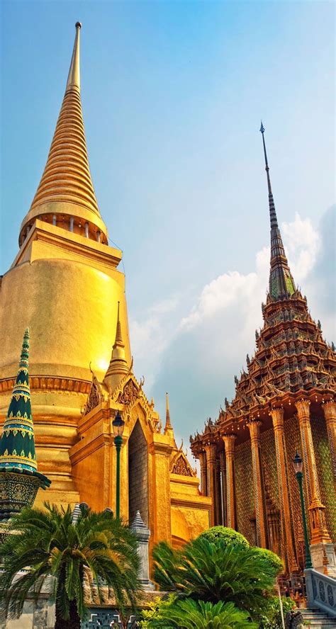 Famous Bangkok Temple Wat Pho สถานที่สวยงาม ศาสนสถาน วัด
