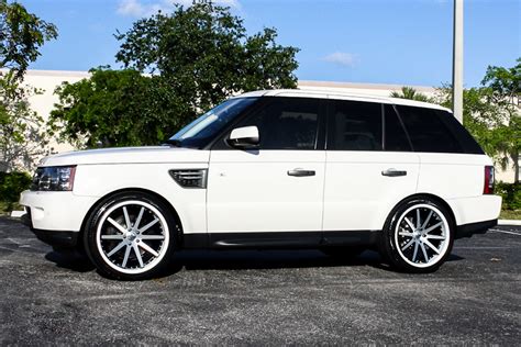 The most expensive land rover range rover sport cars have colours like silver, white and gold, while the most popular colours generally are white, black and blue. XO Wheels & Rims from an Authorized Dealer