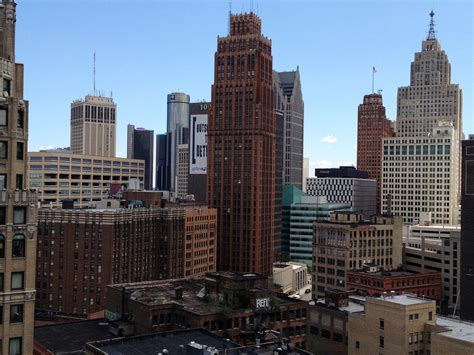 Detroit: The Fallen City | Seeing America Through French Eyes