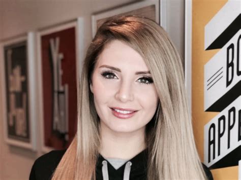 Canadian Far Right Activist Lauren Southern Barred From Britain For Anti Muslim Views National