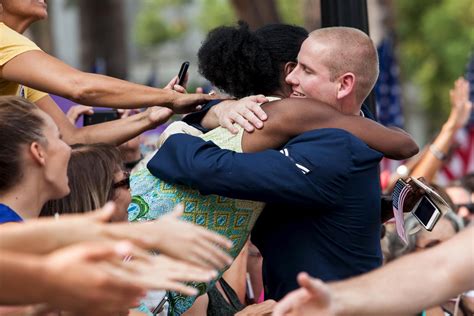 Spencer Stone Obama Thanks Train Attack Heroes Pictures Cbs News