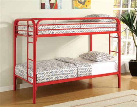 Bunk Bed For Small Space Chasing The Feeling Of Intallation Homesfeed