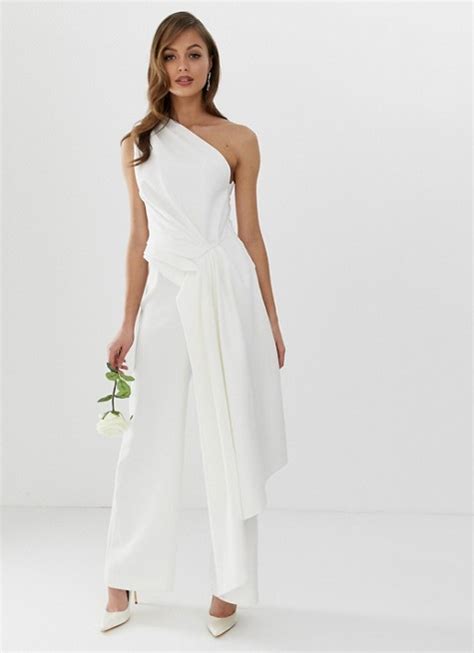 From modern mini dresses to this style from asos features a simple but beautiful silhouette embellished with allover sequins. ASOS Bridal NEW with tags New Wedding Dress - Stillwhite