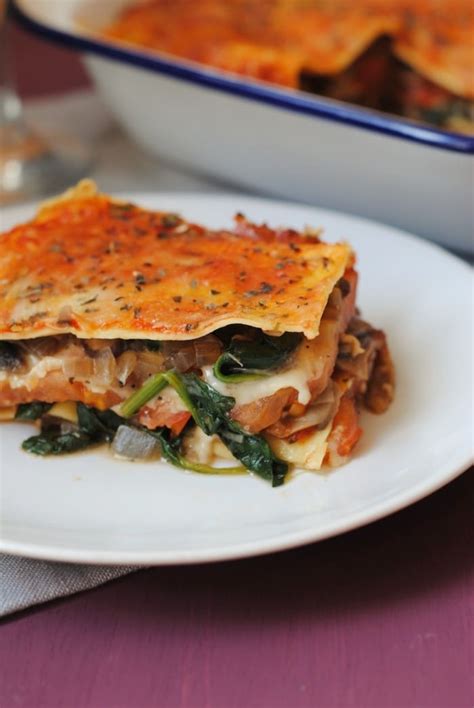 Roasted Red Pepper And Spinach Lasagne Hungry Healthy Happy