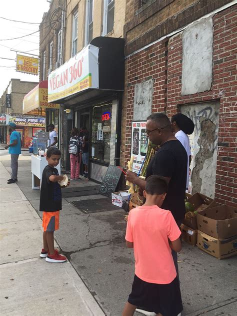 815 major mackenzie dr e, richmond hill, on l4c 9x2. DeeGee's Vegan 360° - Richmond Hill New York Veg Store ...