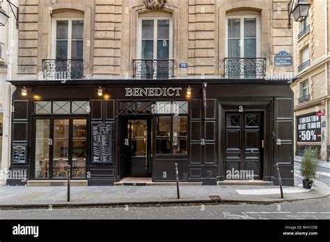 Restaurante Benedict Y Bistro Le Marais Paris Fotografías E Imágenes De