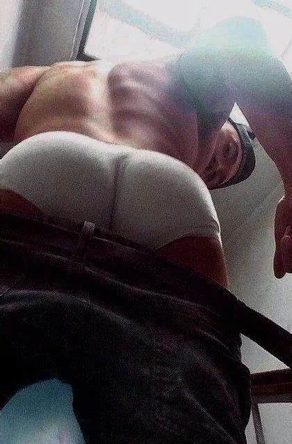 Shirtless Male Muscular Beefcake Hunk Back Side Nice View Jock Photo