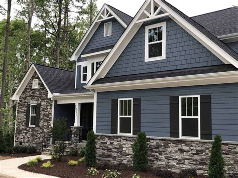 Best Exterior Paint Trends 2021 Blue Grey Color House Gray House