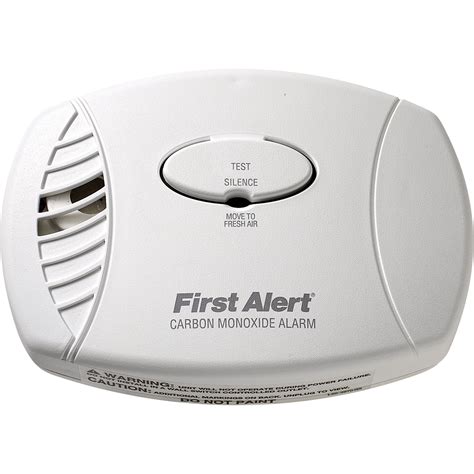 First Alert Carbon Monoxide Alarm — 3 Pk Plug In Model C0600