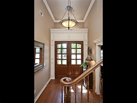 John Easterling Construction Inc Fallowfield Plan Foyer With Knotty