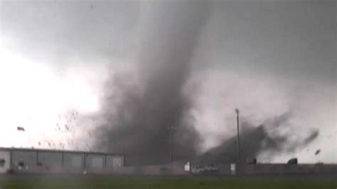 Incredible Video Tornado Tears Through Oklahoma Fox News Video