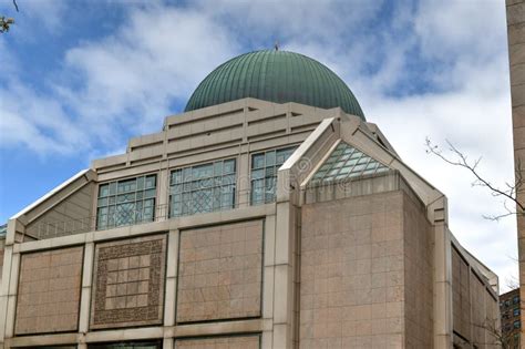 Islamic Cultural Center Of New York Stock Image Image Of Center