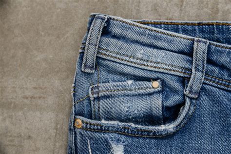 You Know That Tiny Pocket On Your Jeans It Actually Has A Purpose