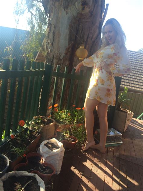 Why I Started Gardening Lisa Kennedy The Garden Voyeur