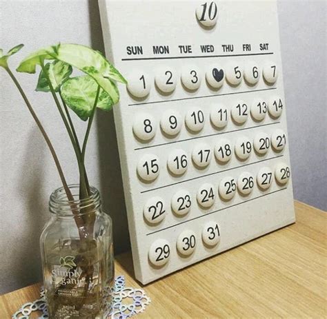 Get More Personalized With These 12 Diy Desk Calendar Ideas Cheap Diy