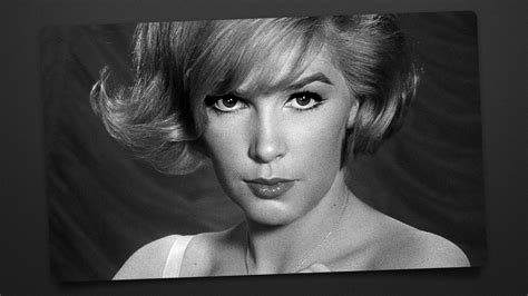 stella stevens sex symbol of 1960s and ‘nutty professor actor dies at 84 emanuel levy