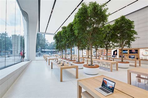 big beautiful photos of the first apple store created by apple s design boss jony ive