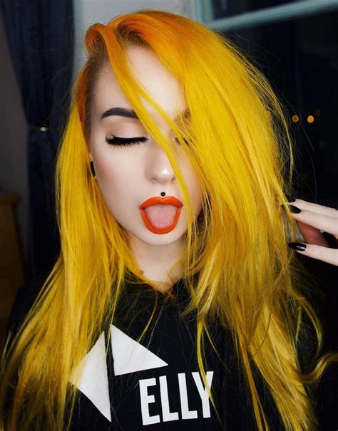 35 Edgy Hair Color Ideas To Try Right Now Edgy Hair Color Yellow Hair Color Hair Inspiration