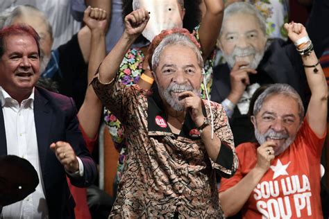 mesmo com lula preso pt lança sua pré candidatura à presidência o livre