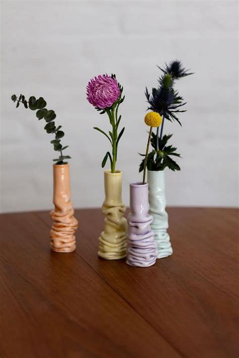 20 Ceramic Vase With Flower Ideas Ceramics Pottery Art Pottery Vase