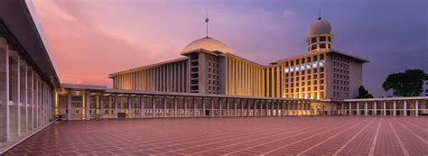 A Symbol Of Religious Tolerance Jakartas Inspiring Istiqlal Mosque