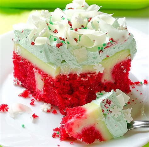 Everyone, young and old will love this adorable cake and the kids will be excited to help make it too! 150 Festive Christmas Desserts - Prudent Penny Pincher