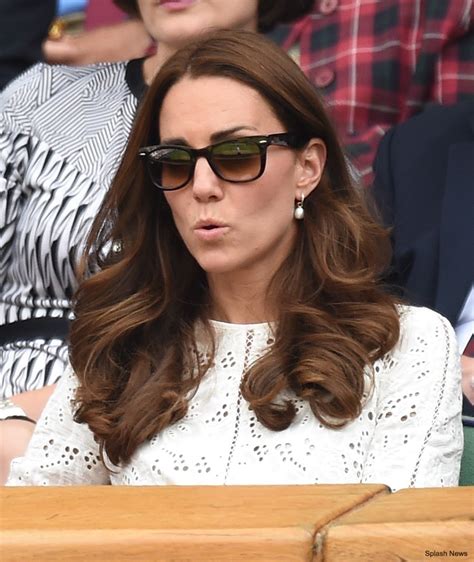Kate Middleton’s Sunglasses Ray Ban Wayfarer Folding Sunglasses