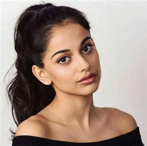 She began her professional acting career whilst attending king's college london, in shoojit sircar's hindi feature. Banita Sandhu Bio, Wiki, Height, Weight, Age, Boyfriend ...