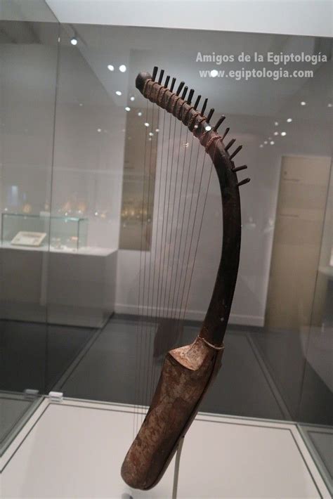 Ancient Egyptian Musical Instrument Egipto Antiguo Música En La