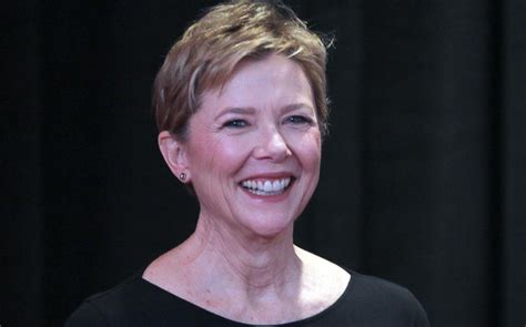 Annette Bening My Son Transitioning Was A Truly Heroic Act