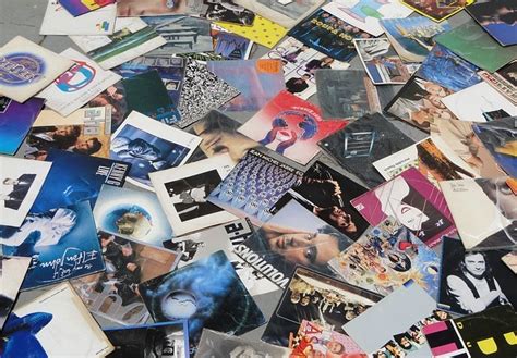 Complete Guide To Record Collecting Record Head