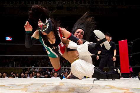 The Rough And Tumble Of Japan S Women Wrestlers NBC News