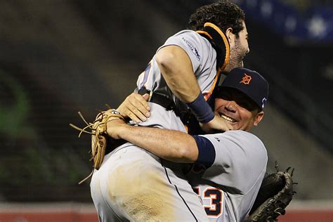 Alds Game Tigers A S Justin Verlander Miguel Cabrera Carry