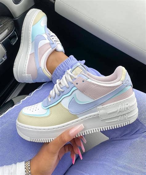 Womens 6.5 womens 7 womens 8 womens 8.5 (eur 40) available respectful offers are welcome brand new/no box any questions, just. DAILY NIKE POSTS's Instagram photo: "Thoughts on these ...