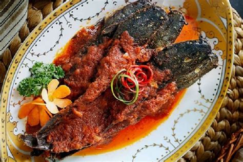 Terong balado, salah satu primadona masakan dari ranah minang. Ikan Goreng Bumbu Balado - Tips Cantik Bugar dan Sehat ...