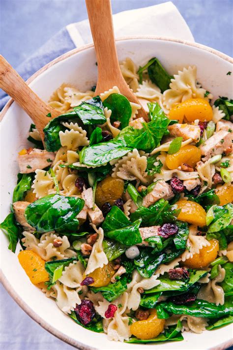 A hearty chicken bacon ranch pasta salad that's a cinch to whip up, a godsend when you're after a substantial side or lovely lunch. Creamy Spinach Pasta Salad with Chicken | The Food Cafe ...
