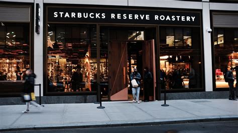 Inside Starbucks New Upscale Reserve Roastery In New York More Than A