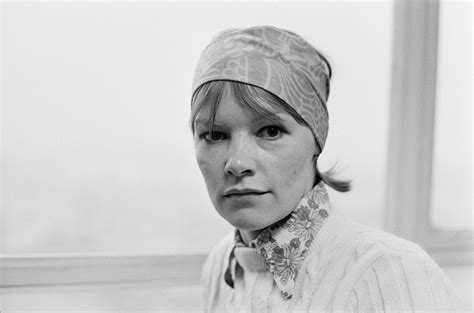 Glenda Jackson - JoananShevaun