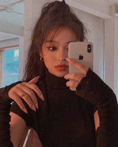 강경민 Kkmmmkk • Instagram Photos And Videos In 2020 Korean Girl Photo Pretty Korean Girls