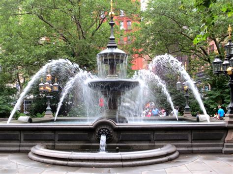 Big Apple Secrets: The first decorative fountain in US. Part 1