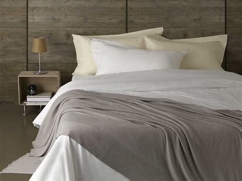 Il prezzo della coperta matrimoniale zebrata : Trapunte, piumini e coperte per il letto - leggere e ...