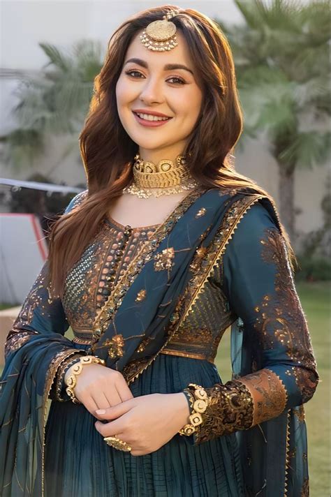 Pakistani Outfits Pakistani Fashion Indian Outfits Pakistani Actress
