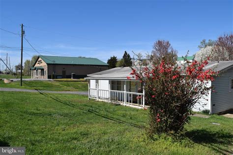 Rentals.com was built with parents in mind. Manufactured - INWOOD, WV - mobile home for sale in Inwood ...