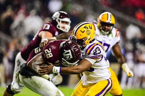 2021 CFP Announced: LSU Maybe Sorta Helps Keep Texas A&M Out - And The ...