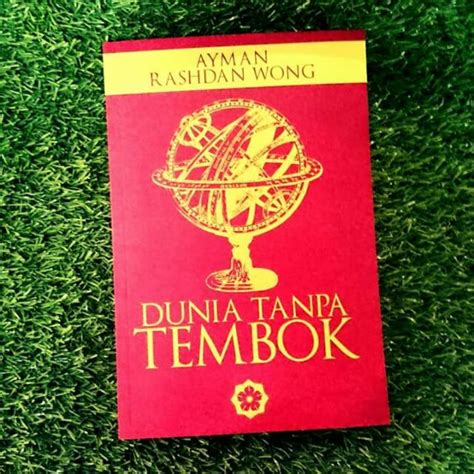 Pada suatu hari, mereka dikahbarkan oleh seseorang tentang sebuah kubur yang mampu memberikan nombor ekor yang pasti akan keluar direct. Review Buku : Dunia Tanpa Tembok