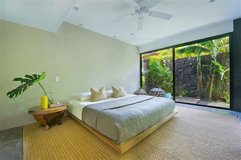17 Captivating Tropical Bedrooms That You Have Never Seen Before