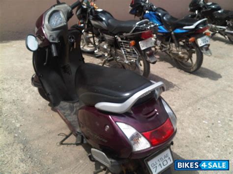 All the honda activa second hand scooters found in our multiple showrooms have gone through rigorous quality checks which enables the user to make the right choice while choosing their bikes. Second hand Honda Activa in Valsad. New model Maroon color ...
